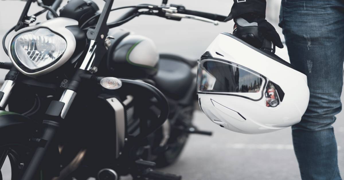 No-Helmet Motorcycle Accident Claim in Florida | Legal Team for Life