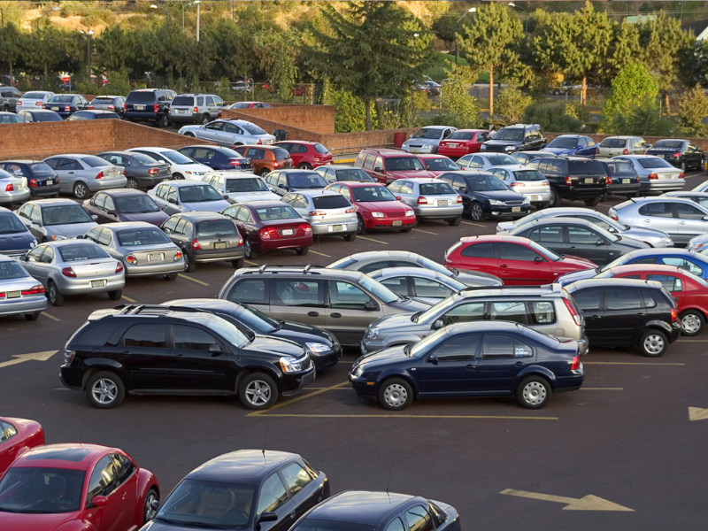 How Do Parking Lot Accidents Commonly Occur in Florida